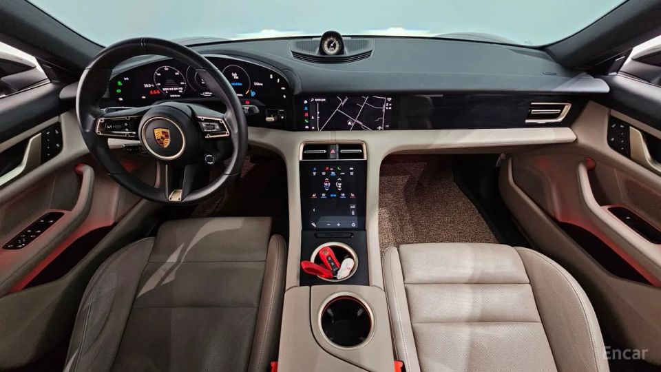 Porsche Taycan