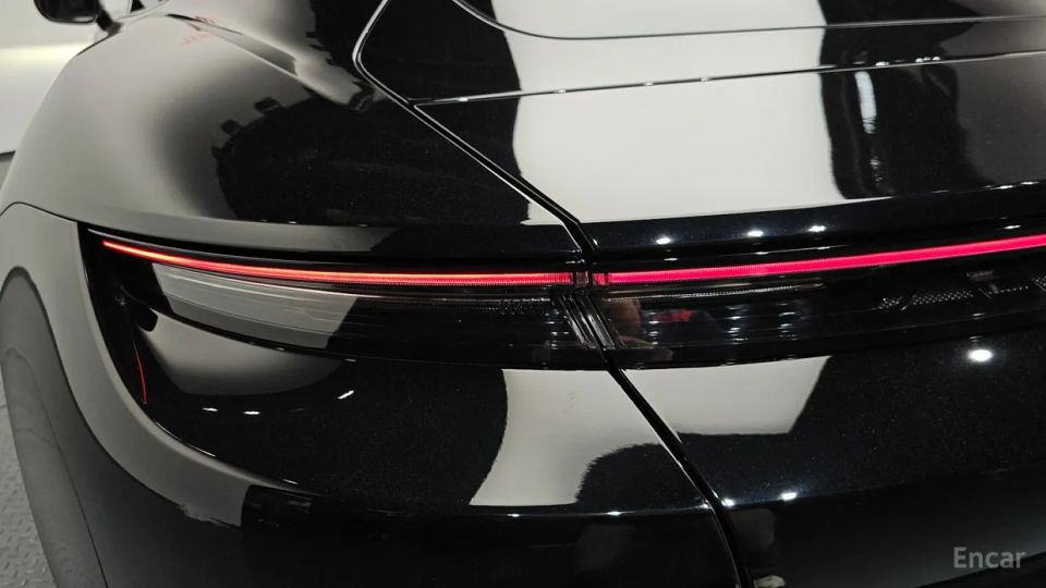 Porsche Taycan