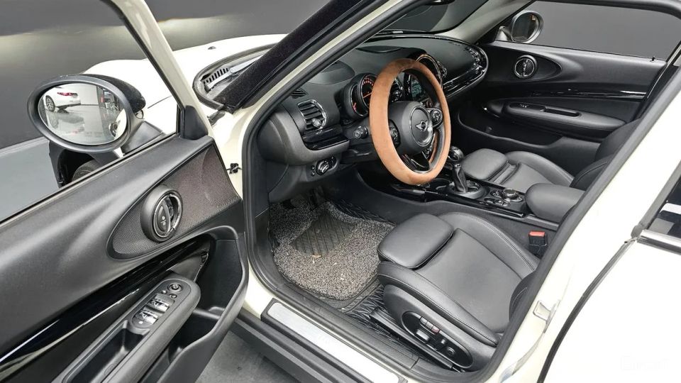 Mini clubman