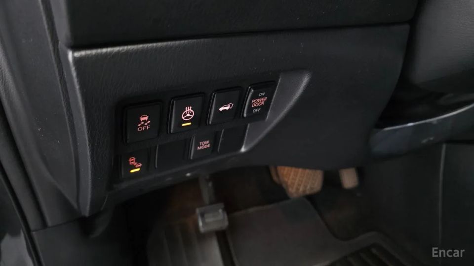 Nissan pathfinder