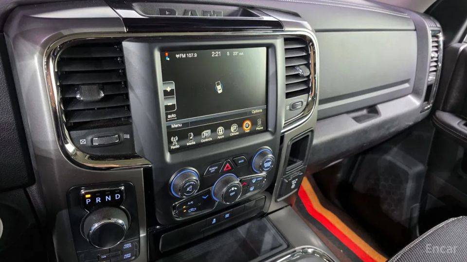 Dodge Ram Pick Up