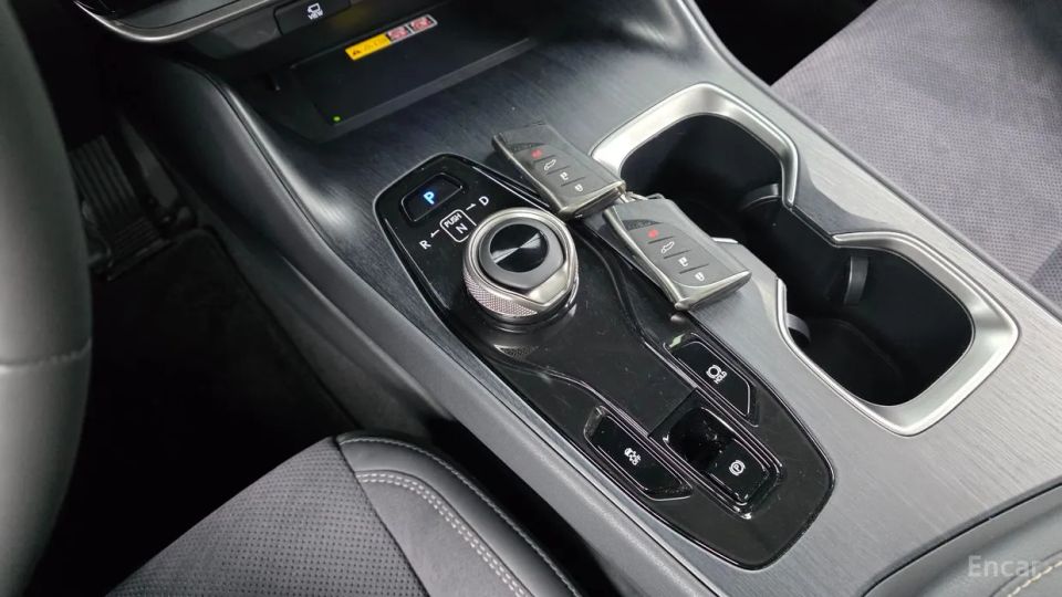 Lexus RZ