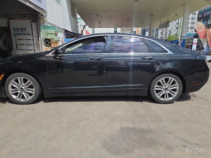 Lincoln MKZ