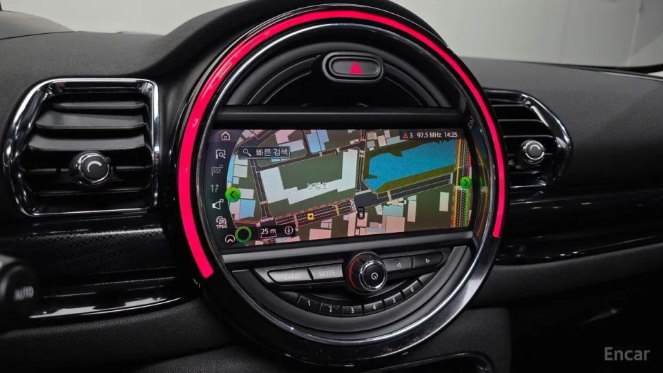 Mini clubman