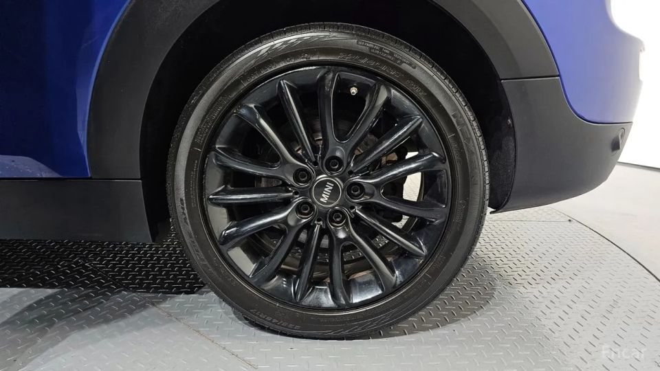 Mini clubman