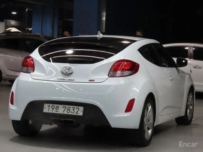 Hyundai Veloster