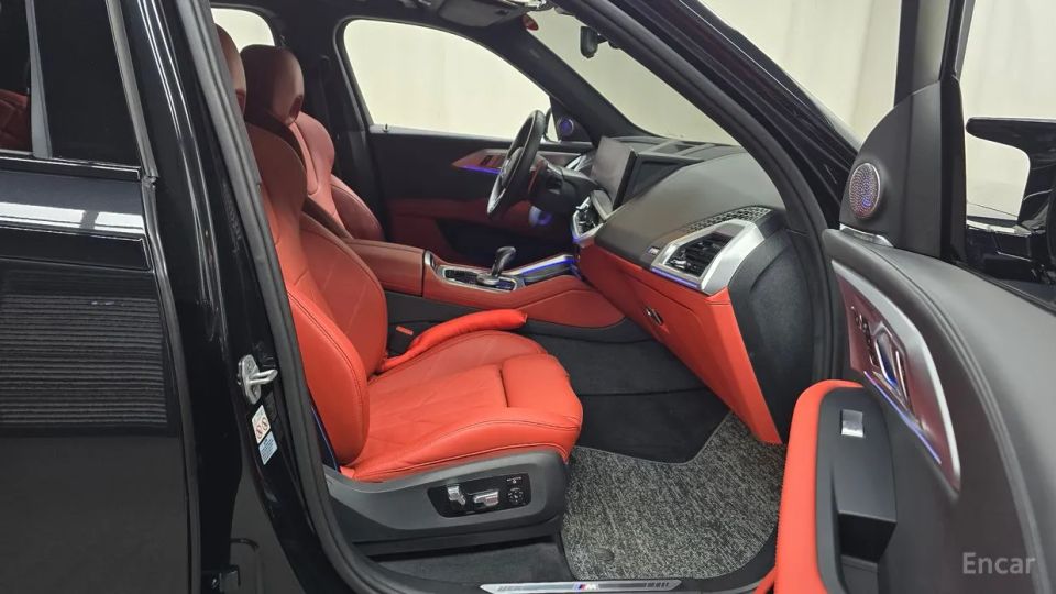 BMW XM