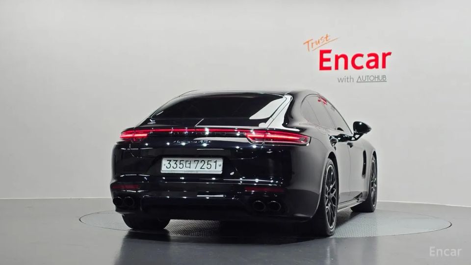 Porsche Panamera