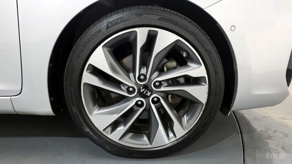 Kia Carens