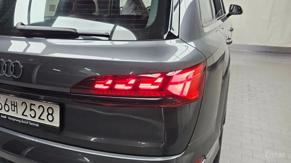 Audi SQ7