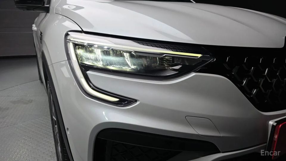 Renault-KoreaSamsung Arkana