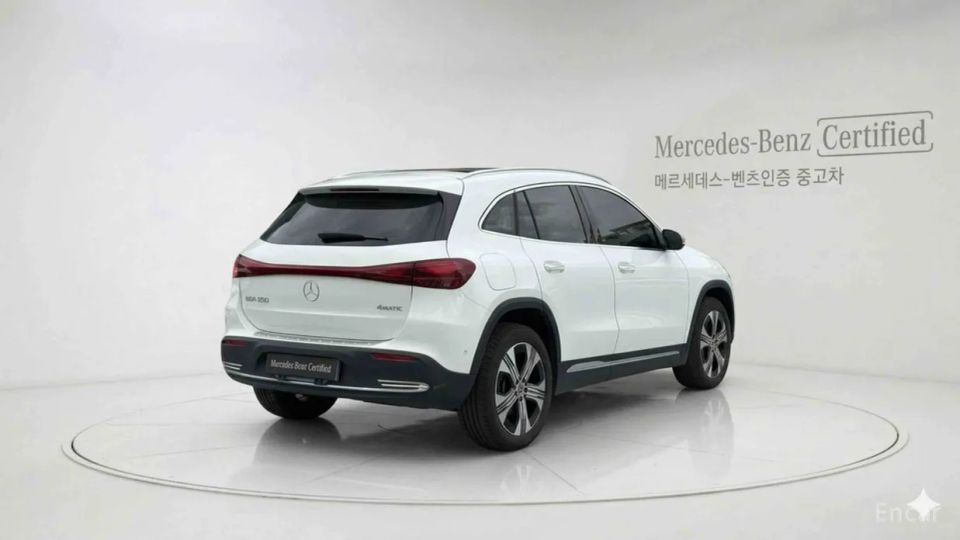 Mercedes-Benz EQA