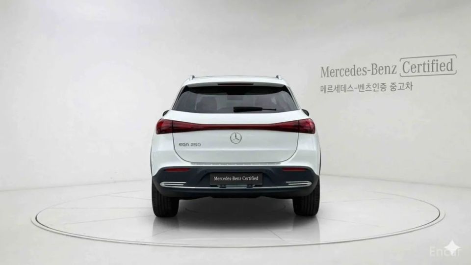 Mercedes-Benz EQA