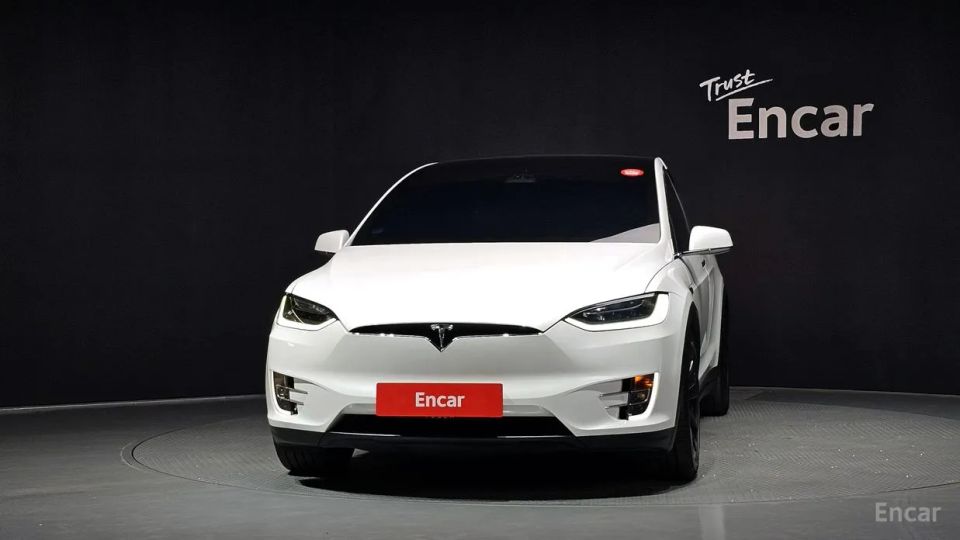 Tesla model-x