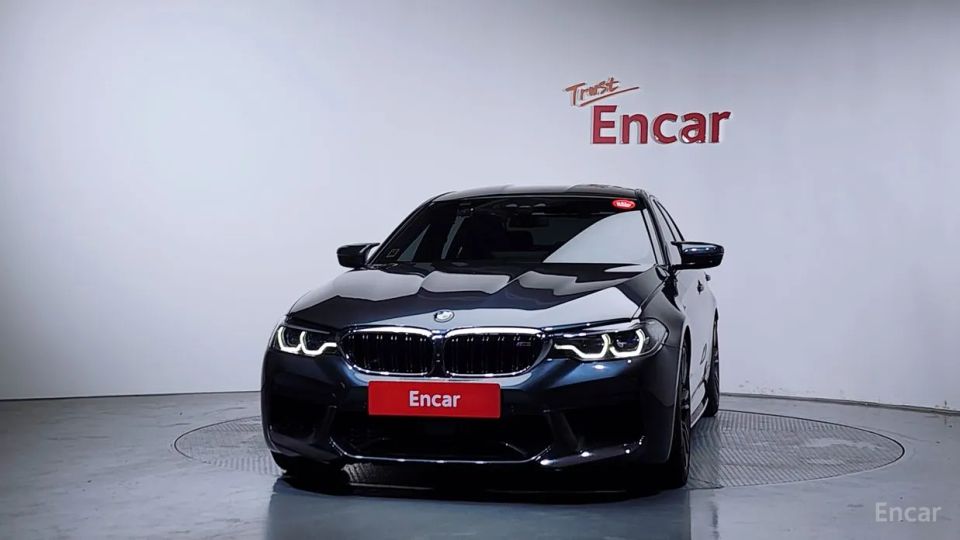 BMW M5