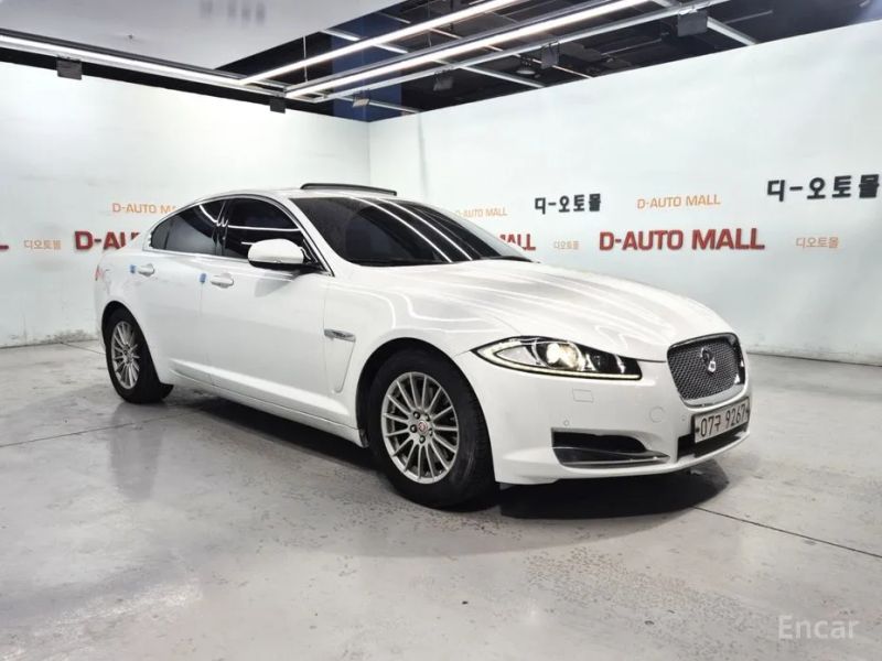 Jaguar xf