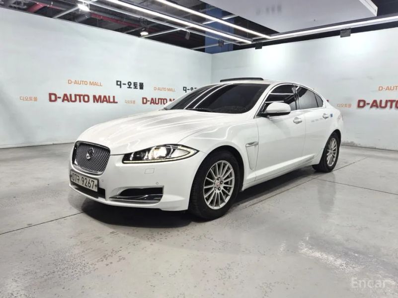Jaguar xf