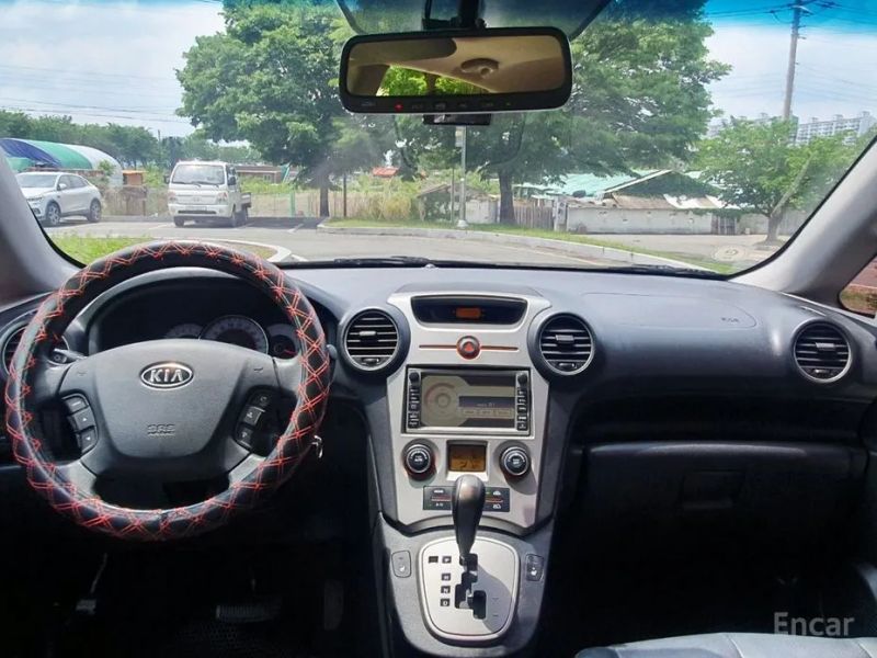Kia Carens