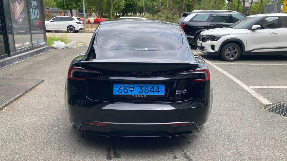 Tesla model-3