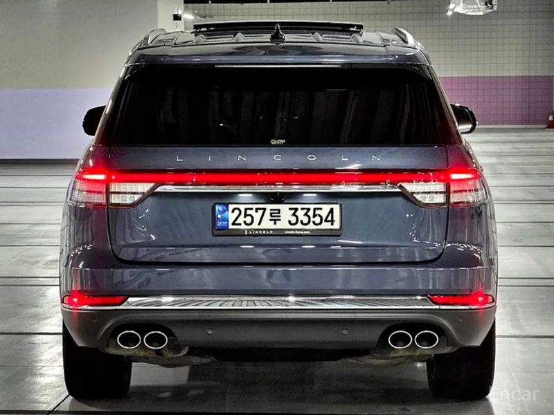 Lincoln Aviator