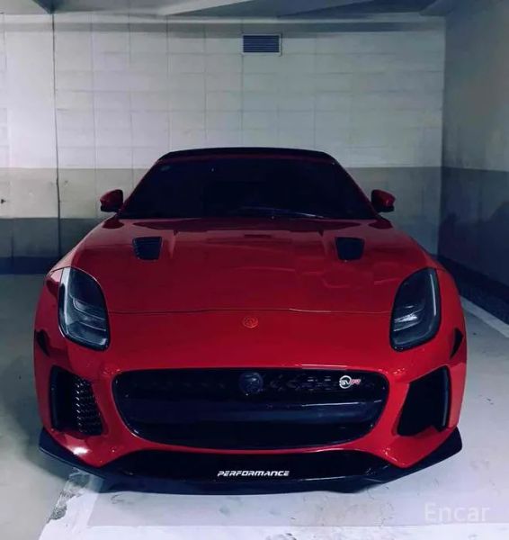 Jaguar F-TYPE