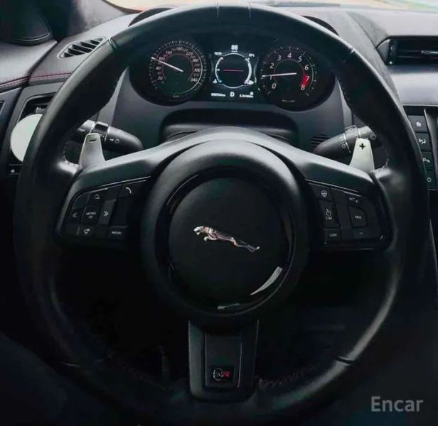 Jaguar F-TYPE