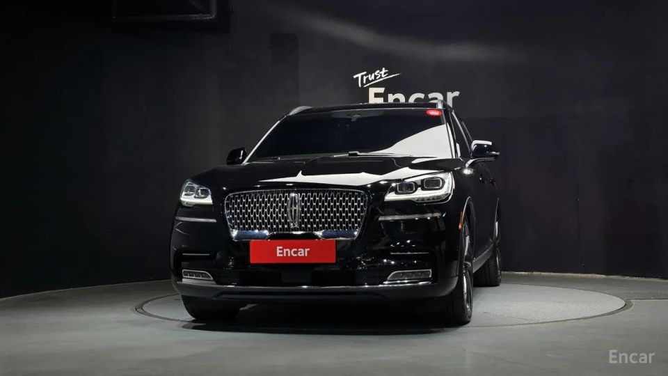 Lincoln Aviator