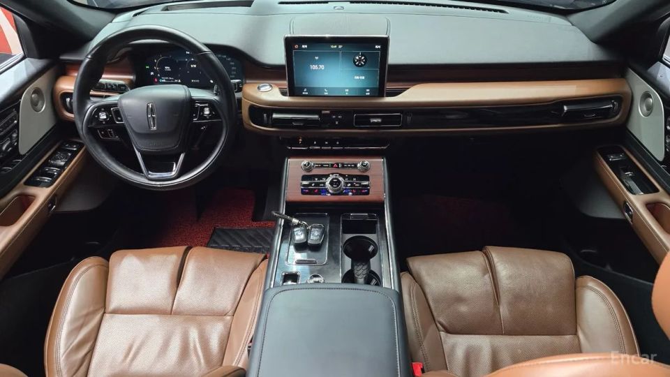 Lincoln Aviator