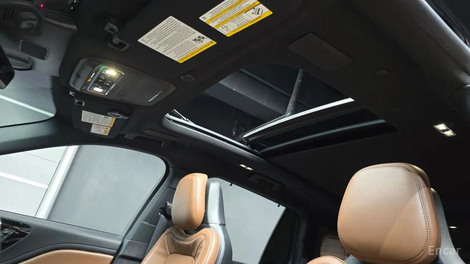 Lincoln Aviator