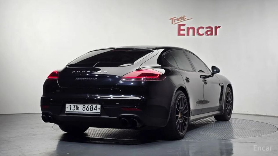 Porsche Panamera