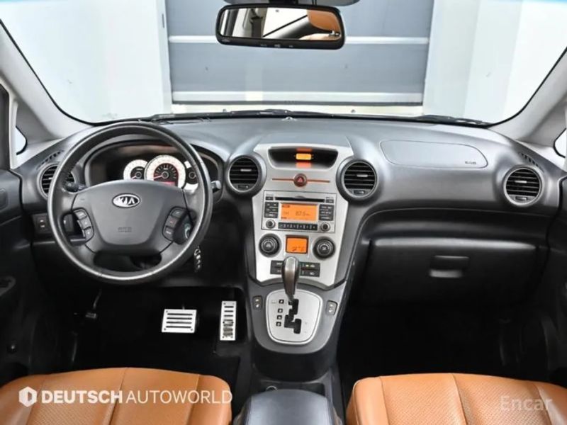 Kia Carens