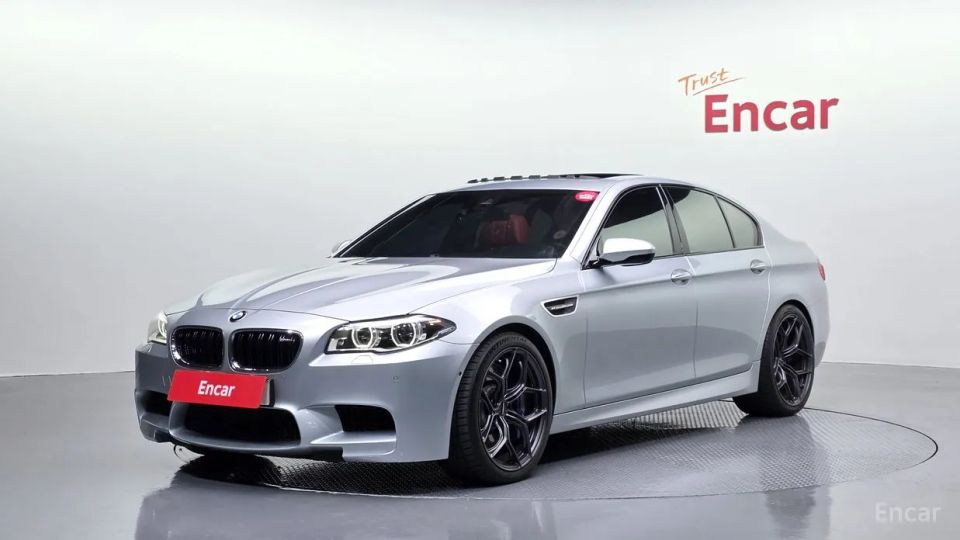 BMW M5