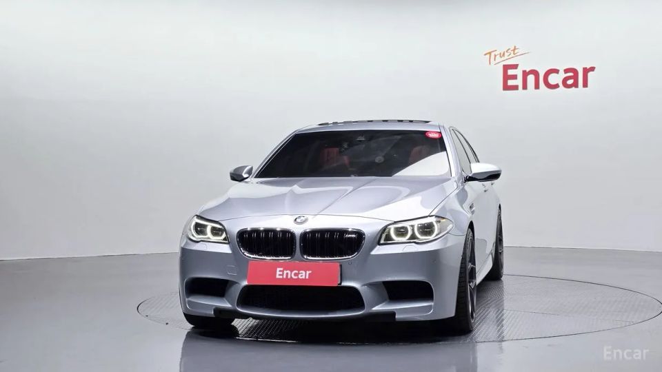 BMW M5