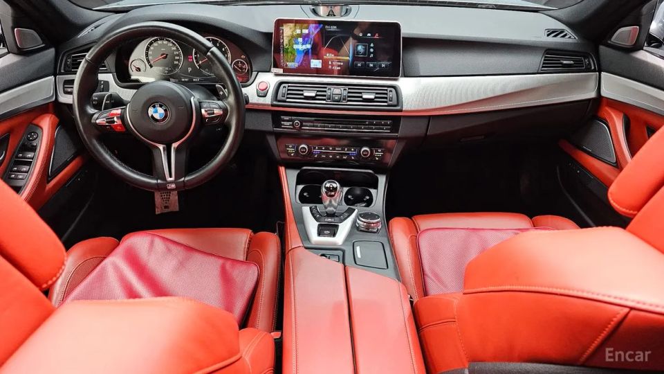 BMW M5