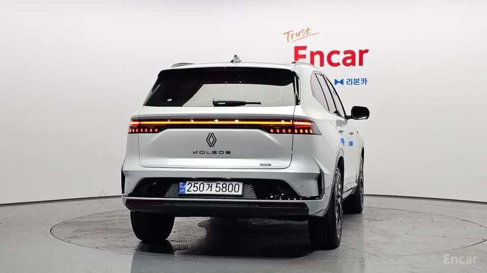 Renault-KoreaSamsung Grand Koleos