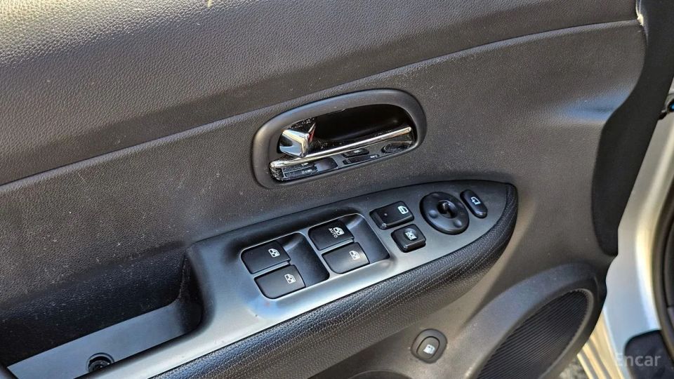 Kia Carens