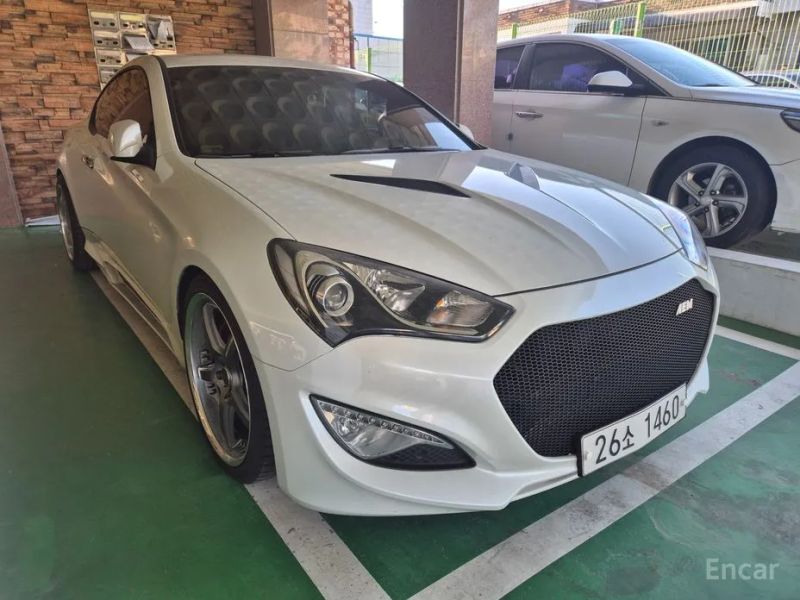 Hyundai Genesis
