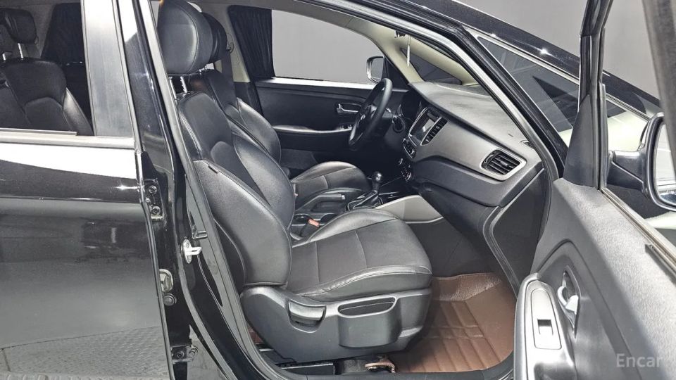 Kia Carens