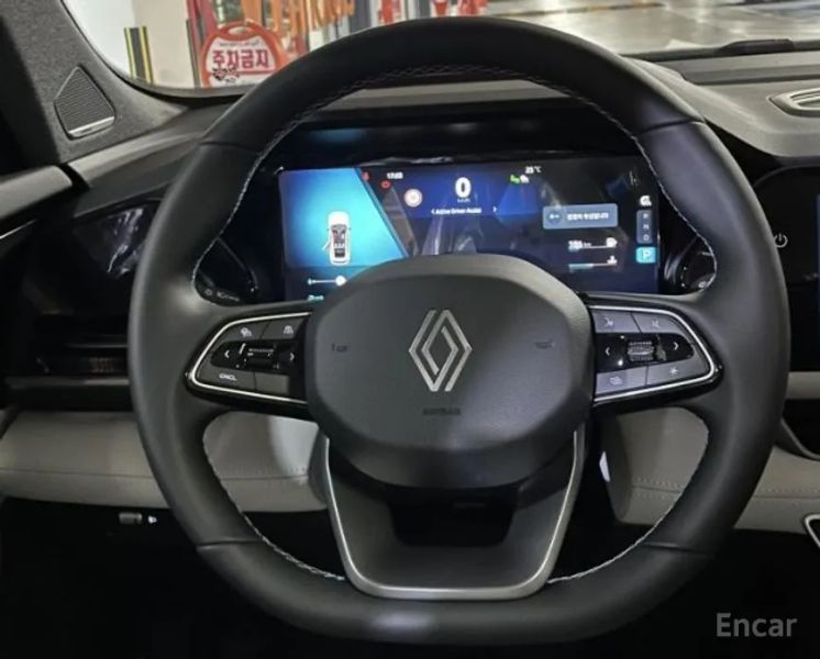 Renault-KoreaSamsung Grand Koleos