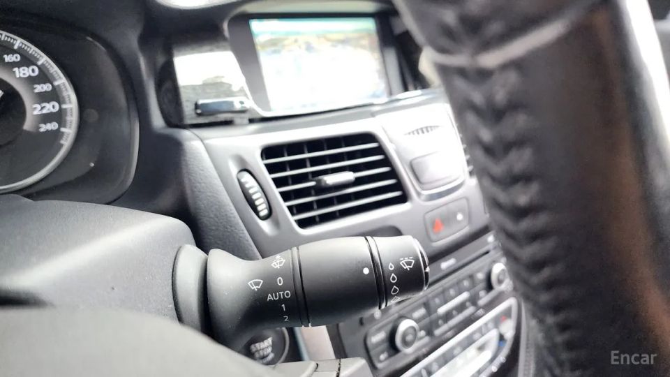 Renault-KoreaSamsung SM5