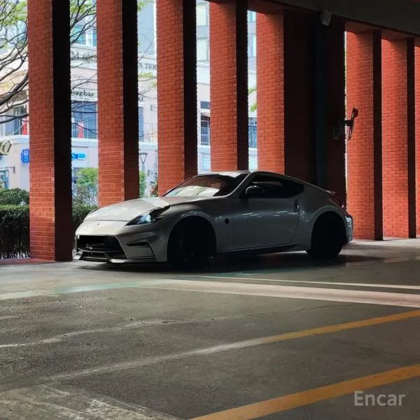 Nissan 370Z