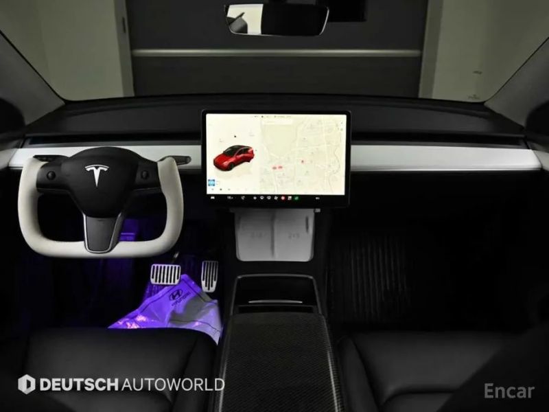 Tesla model-y
