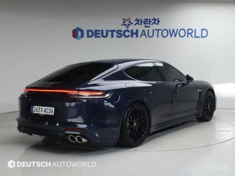 Porsche Panamera