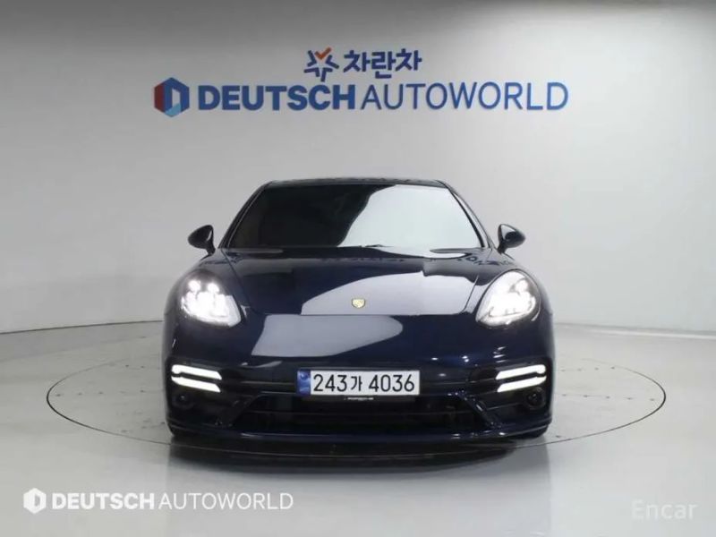 Porsche Panamera
