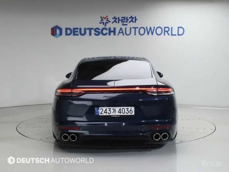 Porsche Panamera