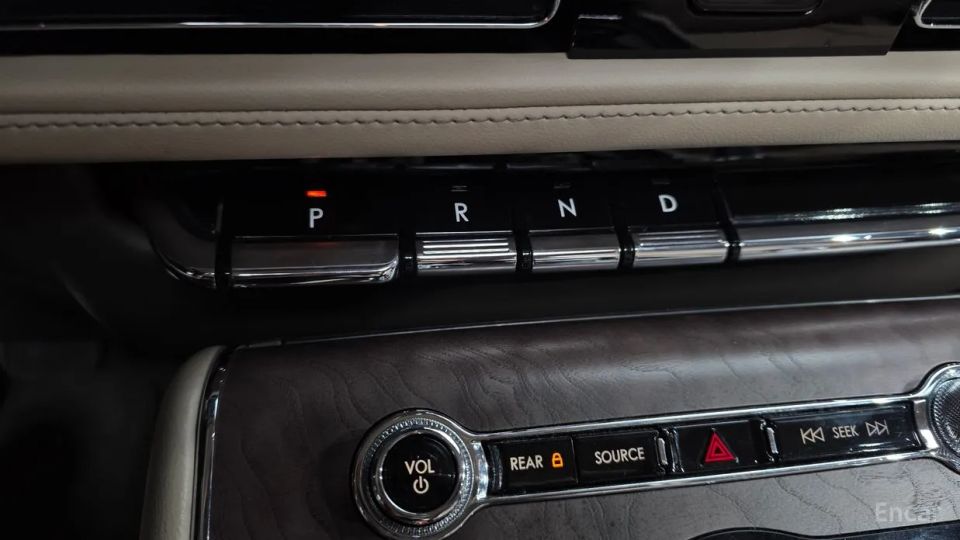 Lincoln Aviator