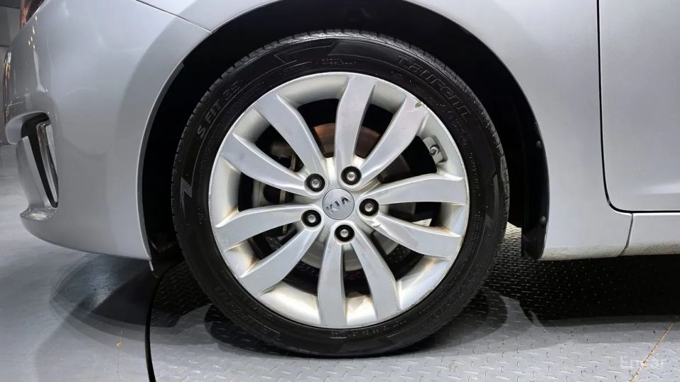 Kia Carens