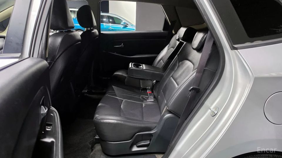 Kia Carens