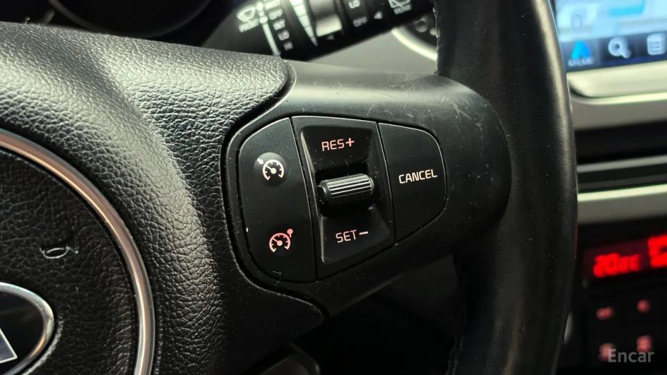 Kia Carens