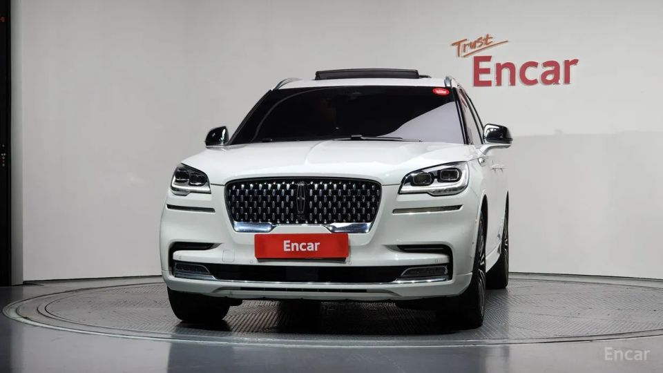 Lincoln Aviator